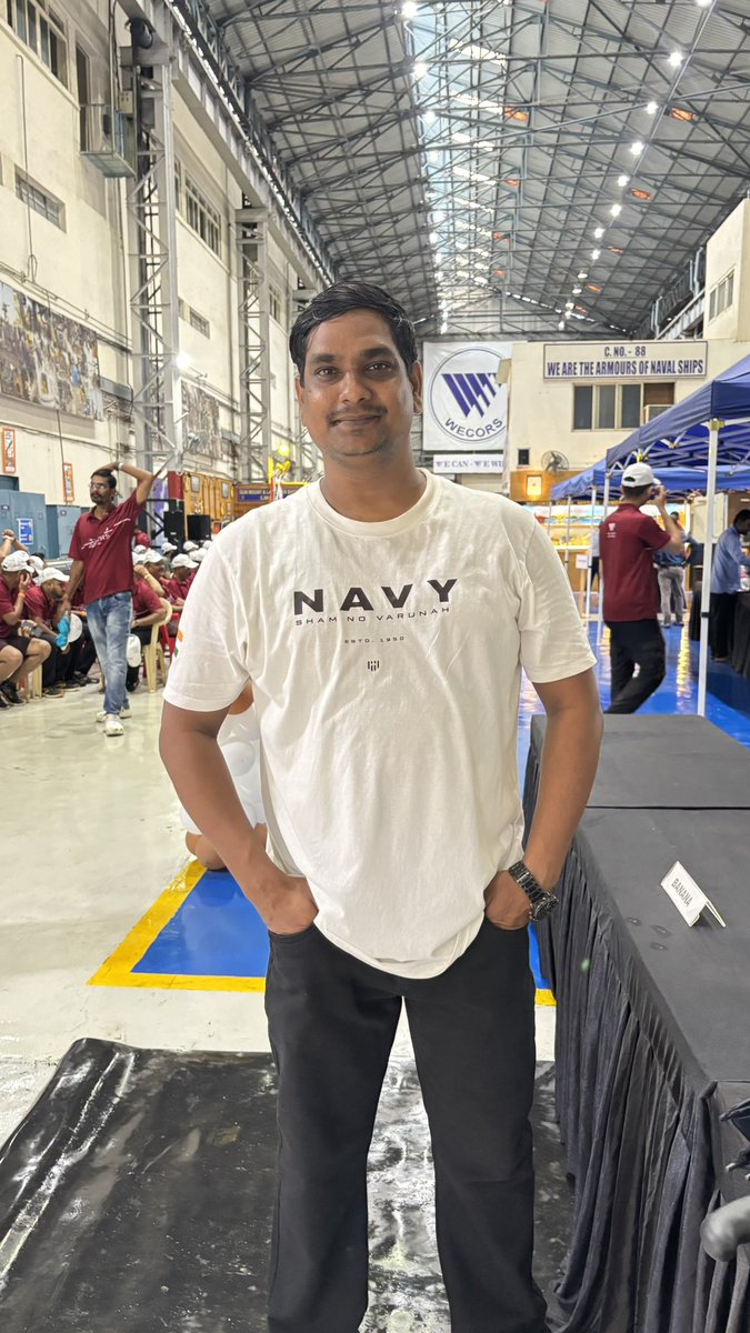FRS9969's tweet photo. Indian 🇮🇳 Navy Delegation heritage walk even Red Alert and Monsoon Warning Couldn’t stop the spirit and Josh of Jawan’s💪😎💪. Celebrating World Tourism Day with Indian Navy and Defence Forces.

@narendramodi @cmomaharashtra_ @defenceminindia @maha_tourism https://t.co/UsTAi2Q5JM