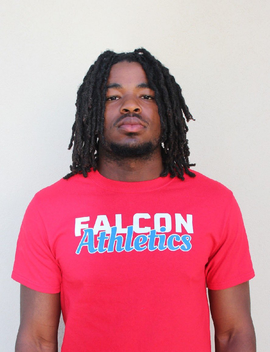 Coach_Berna's tweet image. Congratulations to our Players of the Week: Special Teams- Tyrrell Johnson, Scout Team- Joe Velasquez, Blake Brown and Koa Colburn…great work men!! 🏈💪 #WinTheDay #CultureOverScheme #FalconFamily #1and0
