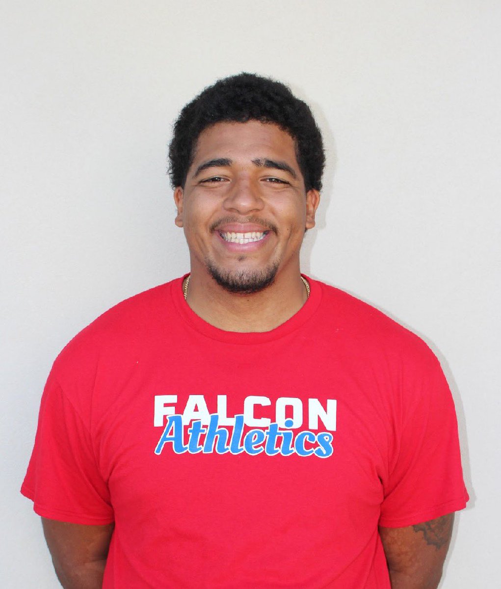 Coach_Berna's tweet image. Congratulations to our Players of the Week: Defense- Kosuke Nakata and Elijah Jones…great work men!! 🏈💪 #WinTheDay #CultureOverScheme #FalconFamily #1and0