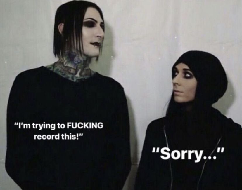 thatonerylan's tweet photo. @ChrisMotionless 
@rickyolsonx 

#motionlessinwhite #miw 

This is what happens when @musical_emogirl and I get bored at almost 12pm at night so we dress up as MIW memes https://t.co/6Wv4NEeXGf