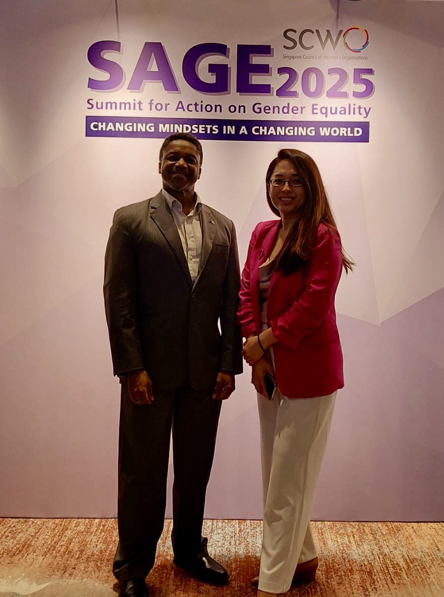 EUinSingapore's tweet photo. Our Chargè d’Affaires @errol_levy spent an instructive day at the Summit for Action on Gender Equality (SAGE).

The summit opened with an address by Minister for Social and Family Development Masagos Zulkifli. 

The inspiring line-up of speakers included Dr Seow Yian San, President of the Singapore Council of Women's Organisations (SCWO) & Bandana Rana, expert member of the UN’s Convention for the Elimination of All Forms of Discrimination Against Women (CEDAW) Committee. 

Key takeaways:
➡️ The need to encourage cultures that foster supportive workplaces, homes and societies 
➡️ The opportunities and challenges of AI for gender equality 
➡️ The importance and potential of male allyship & positive masculinity