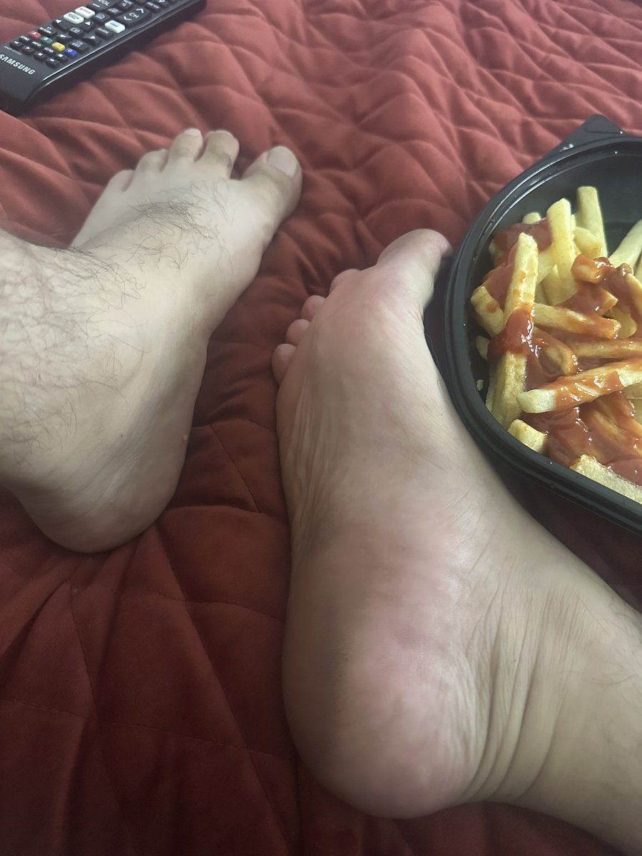 MasterMilad666's tweet photo. My Muslim Feet needs to be worshipped 

FootMaster FootAlpha https://t.co/x1pnVs1025