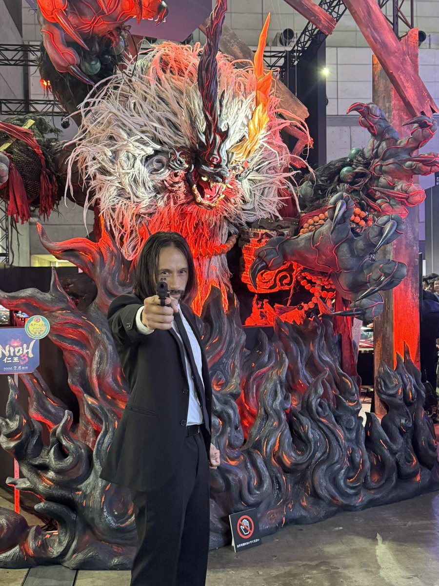Ryojuli's tweet photo. 2025年東京ゲームショーは今年も楽しかったです。
たくさんの写真を撮って頂いた方々に心から感謝してます。
また来年ジョンウィックとしてお邪魔させて頂きます🔫😎

#tgs2025 #johnwick #tokyogameshow2025 #tokyogameshow #johnwickcosplay #ryojuli #東京ゲームショウ2025 #東京ゲームショー https://t.co/7e1ynnwAme