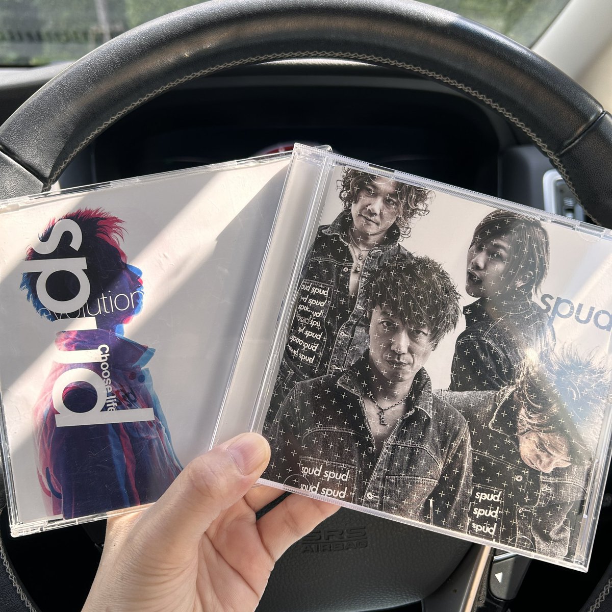 shizukuhoney's tweet image. 車で片道約１時間、ちょっと用事でお出かけです🚗
ドライブのお供はこちら🎶✨

#spud #EvolutionOfTheMind