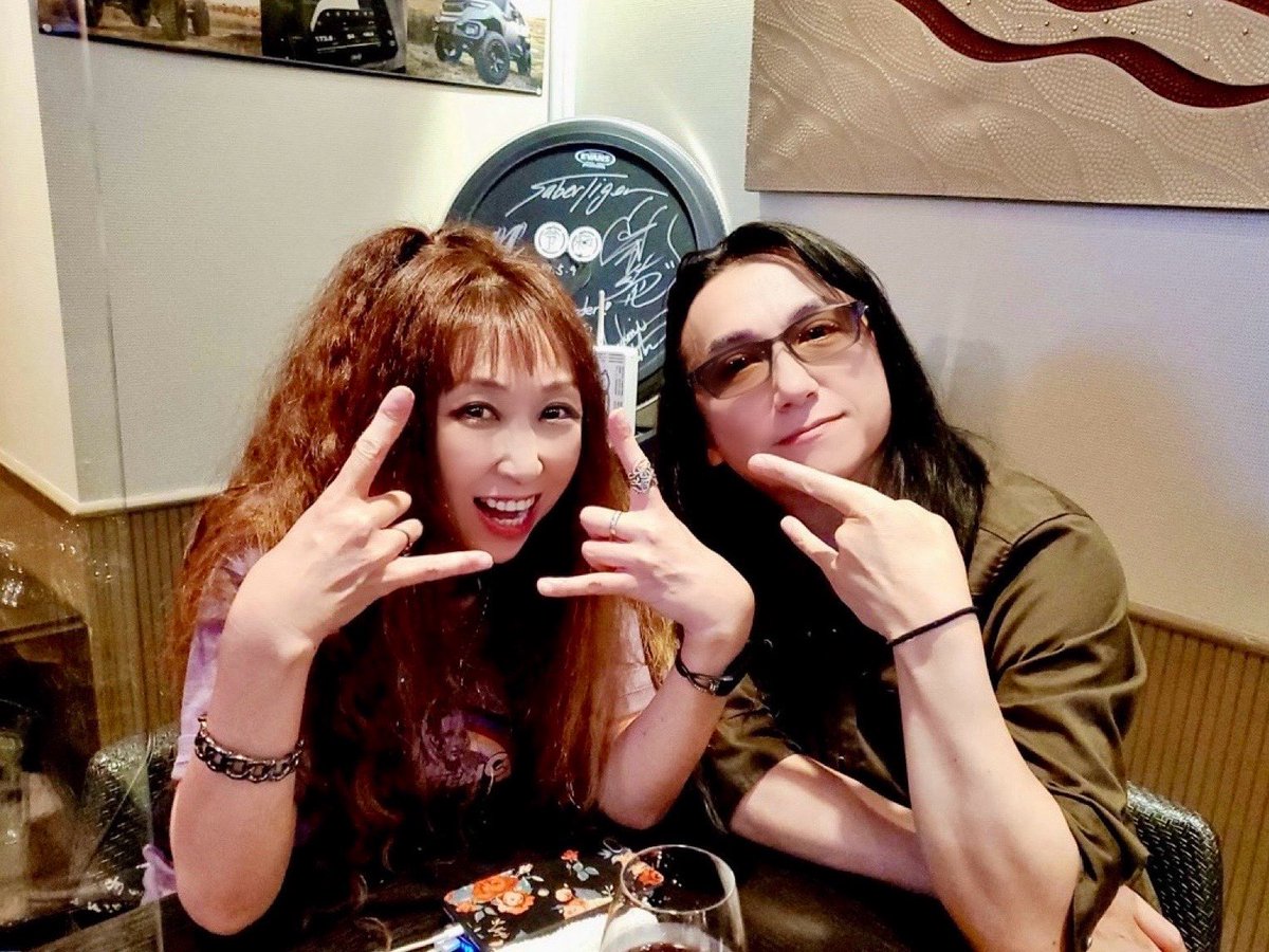 BarVampire's tweet photo. 🉐限定&大阪初イベント!
Ꮲunish Vo.久保田陽子
SABER TIGER Gt. MACHINE
による「スナックVAMPIRE」
本日30日19時より予約開始!
#大阪 #守口市 #HardRockBarVAMPIRE #punish #久保田陽子 #SABERTIGER #machine #前夜祭 https://t.co/Evl9uZnzxD