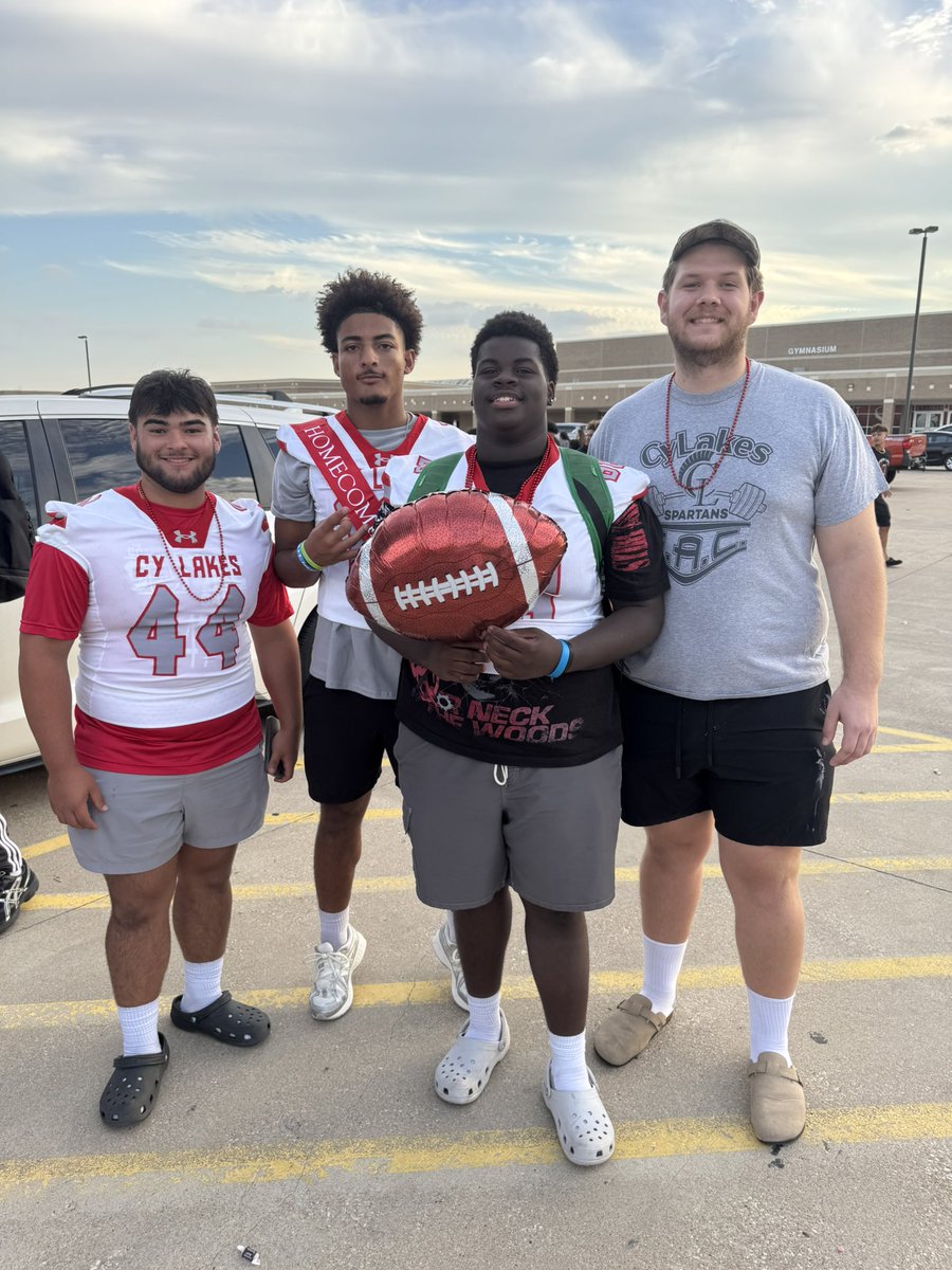 Kim Garrett tweet media