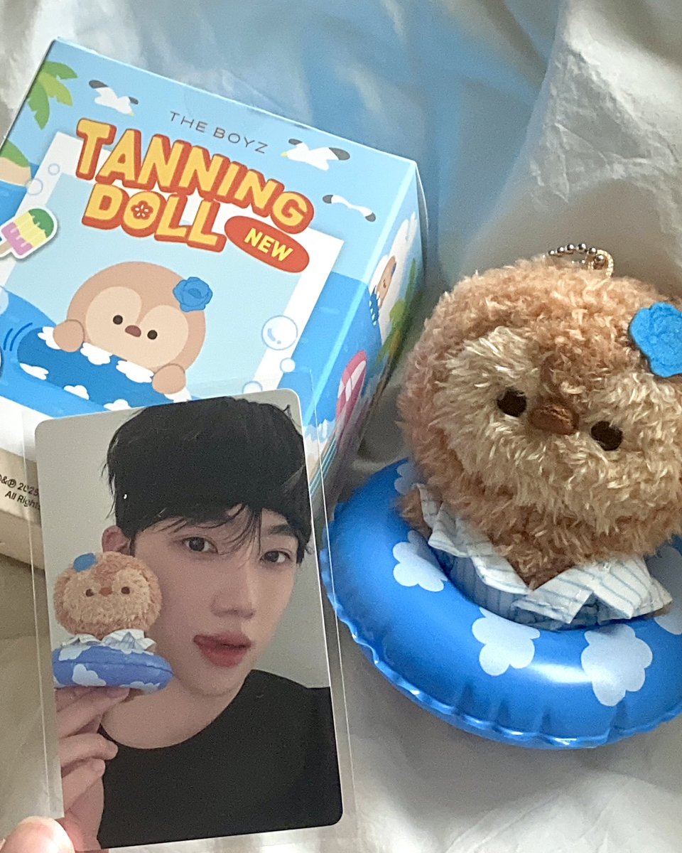 빵차니 (@jlbamg_) on Twitter photo 태닝인형 왔다!!!!! 아…. 커여워……🫰🏻🫰🏻 태닝인형 왔다!!!!! 아…. 커여워……🫰🏻🫰🏻