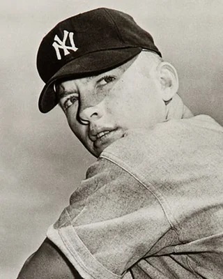 NorbertVra70146's tweet photo. Mickey Mantle from the New York Yankees . https://t.co/yiBaAzsto8