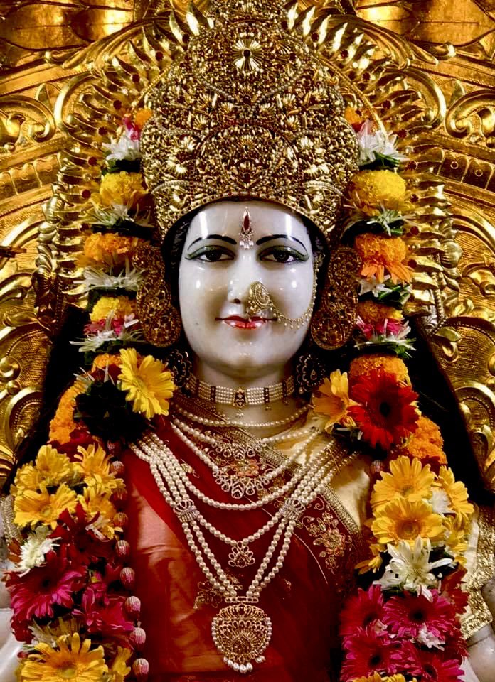 ॐ देवी महागौर्यै नमः 🌻