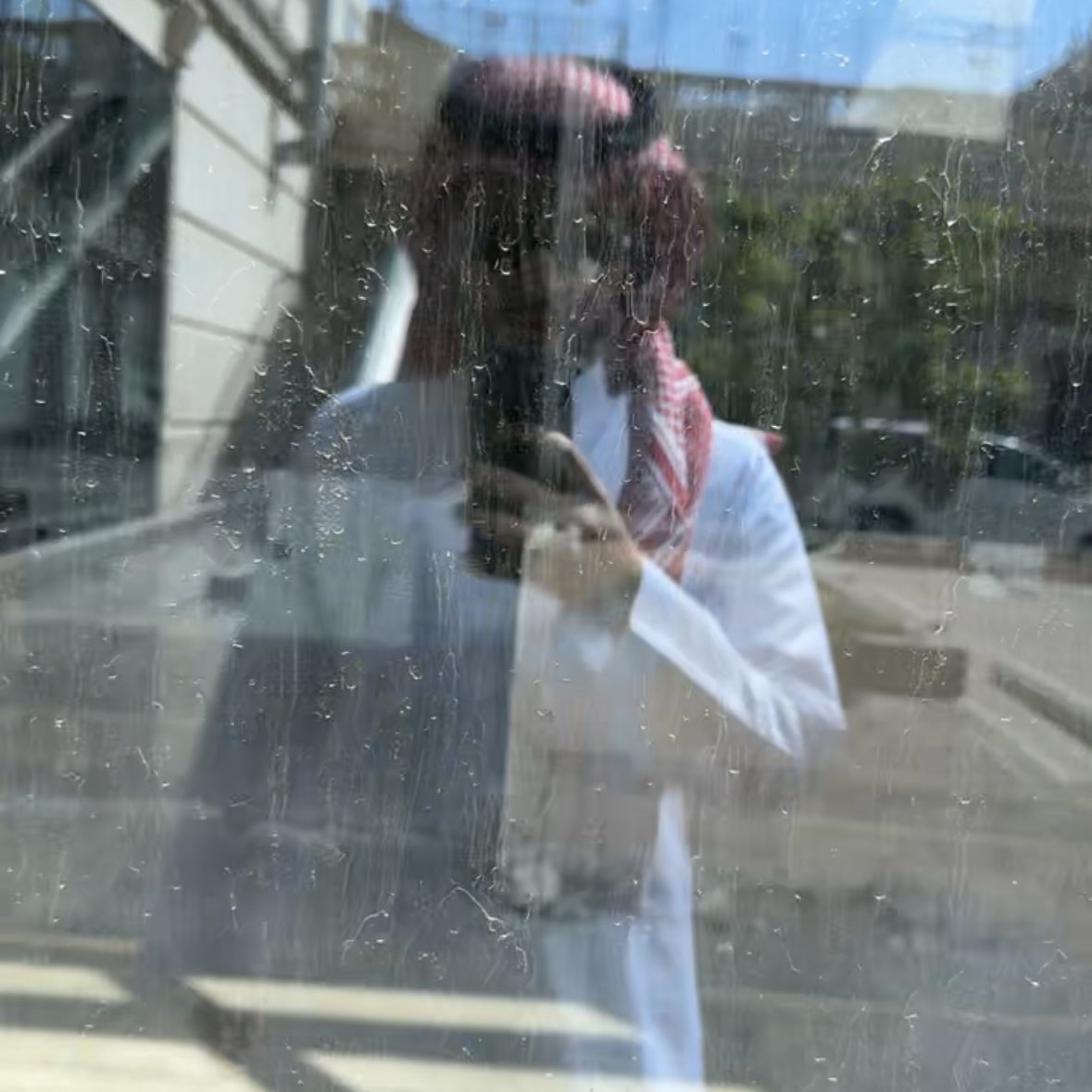 tuokll's tweet image. 