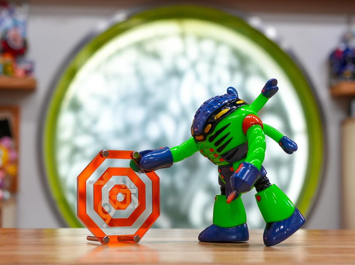 謎の店　NEO ONE カニーカー&A.Nフィールド　ソフビ エントリー受付中】 謎の店× NEO ONE 「カニーカー & A.N.フィールド