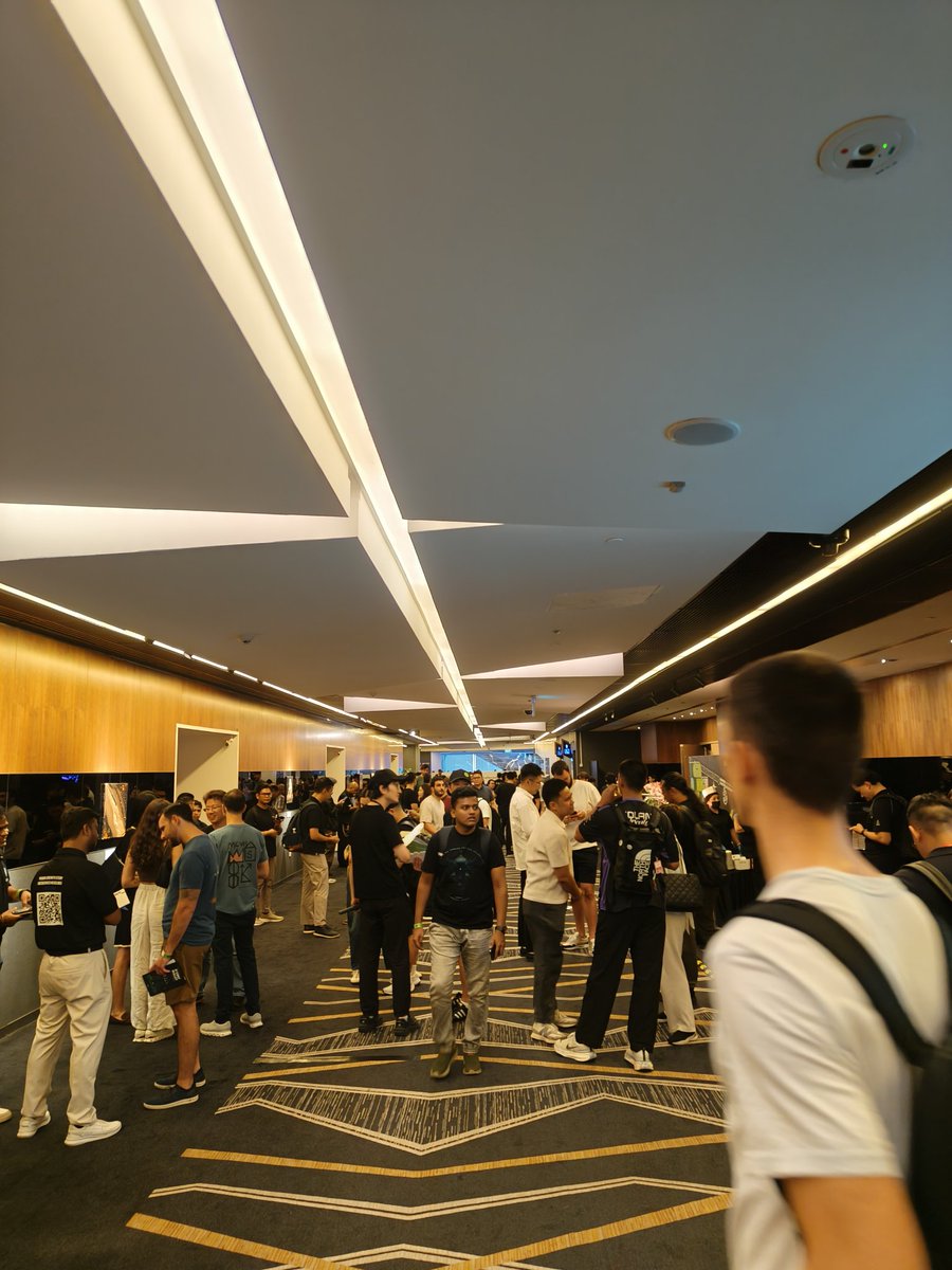 Starting my day in attending the <a href="/KaiaChain/">Kaia</a> Summit 2025 here in Suntec Convention Center in Singapore. 🇸🇬

Carrying the banners of <a href="/web3bacolod/">Web3 Bacolod</a> <a href="/electroneum/">electroneum</a> &amp; <a href="/bitduc8/">Bitduc8 / Coiniversity</a>! 💯

Let's get to work! 💪
