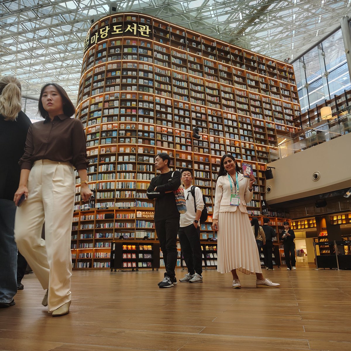 Neha Mehta tweet media