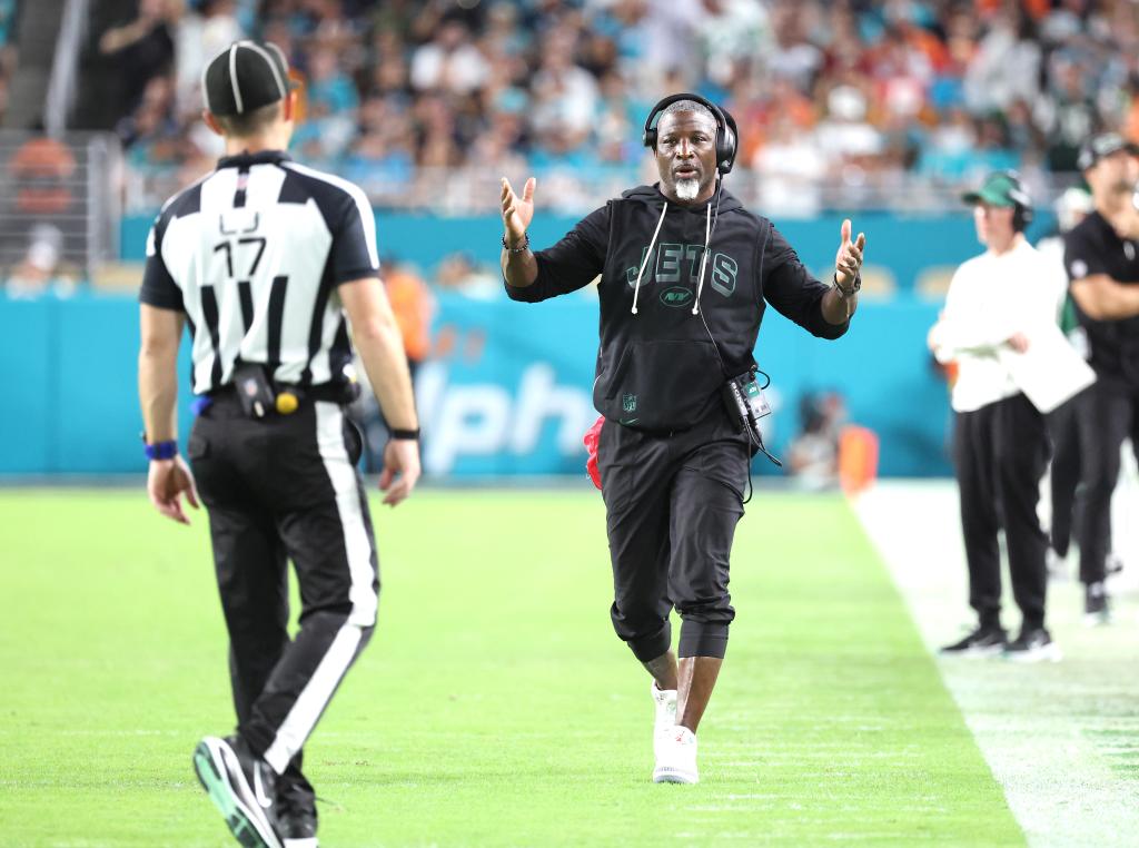 Jets are still an undisciplined mess with latest penalty fiasco trib.al/Jb6SsQ8