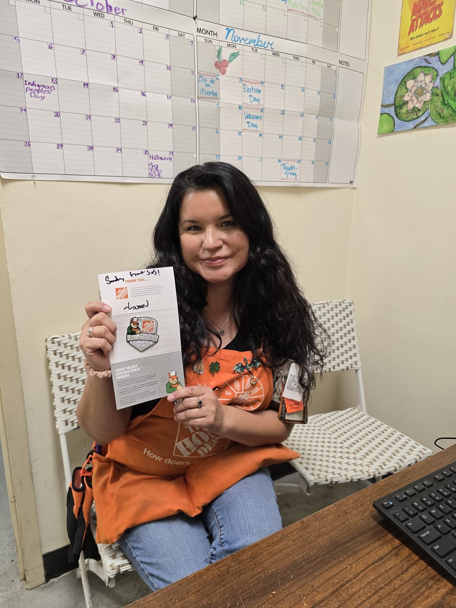 sandrastory5's tweet photo. I love taking care of customers!! Store #6563 Platinum!! https://t.co/vTEYSpzSwc