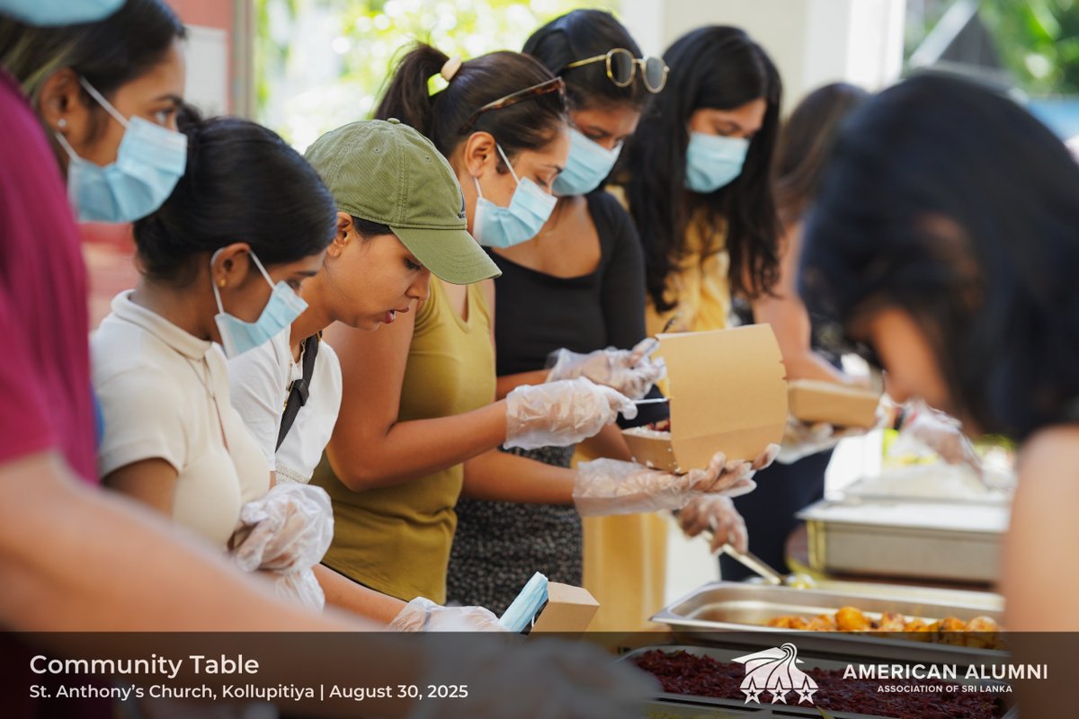 aaasrilanka's tweet image. On Aug 30, AAASL served 200 fresh meals at St. Anthony’s Church, Kollupitiya 💙
Thanks to our alumni’s generosity in donations, service & support every meal was shared with care and dignity.
Together, we’ll grow the #CommunityTable and reach more lives ahead.
(1/2)
#AAASL