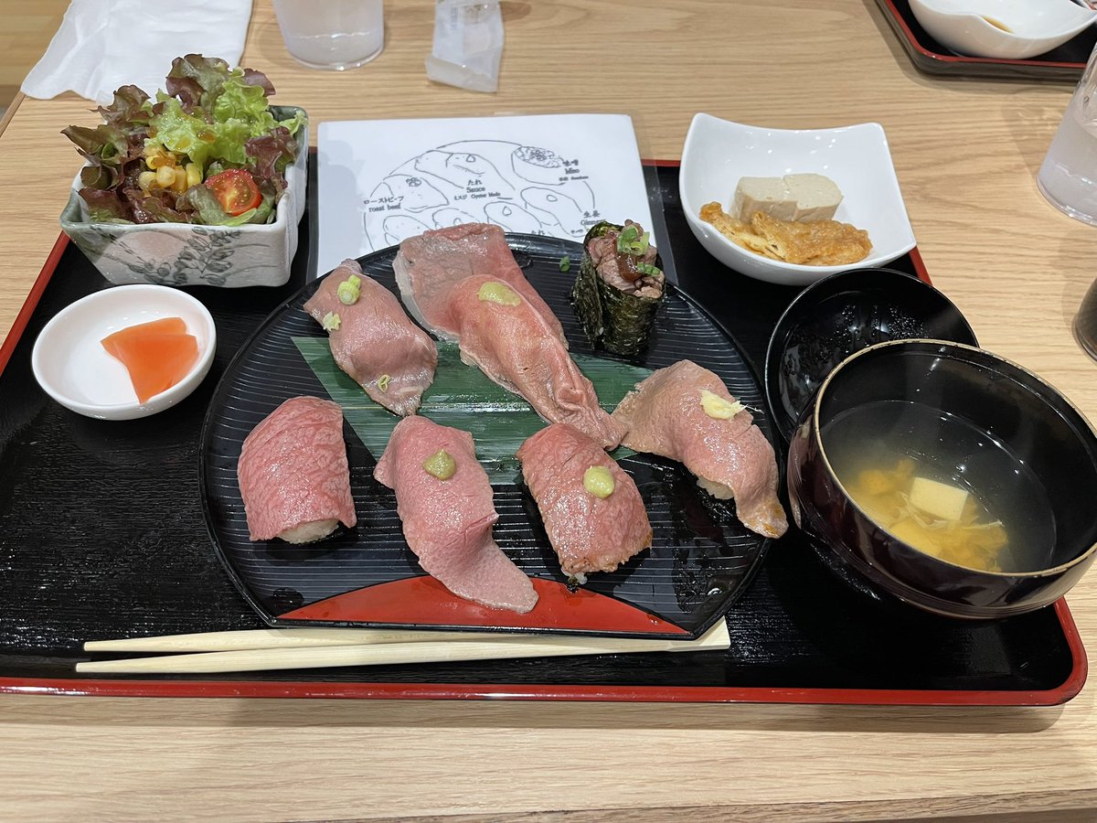 うた亭。飛騨牛にぎり。
あまりにも美味すぎた😋