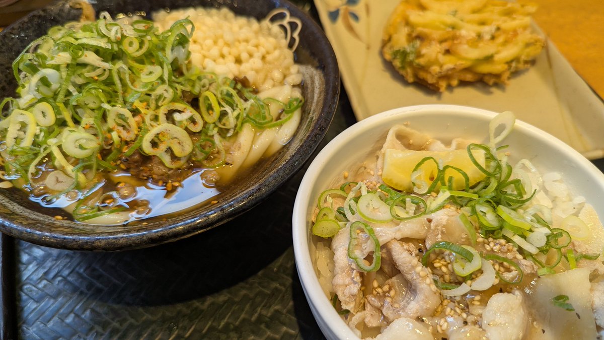 KATSUYA821's tweet image. お昼ははなまるうどんでがっつり食べ過ぎました💦午後からも全力で頑張ります！
#TECHDESIGN