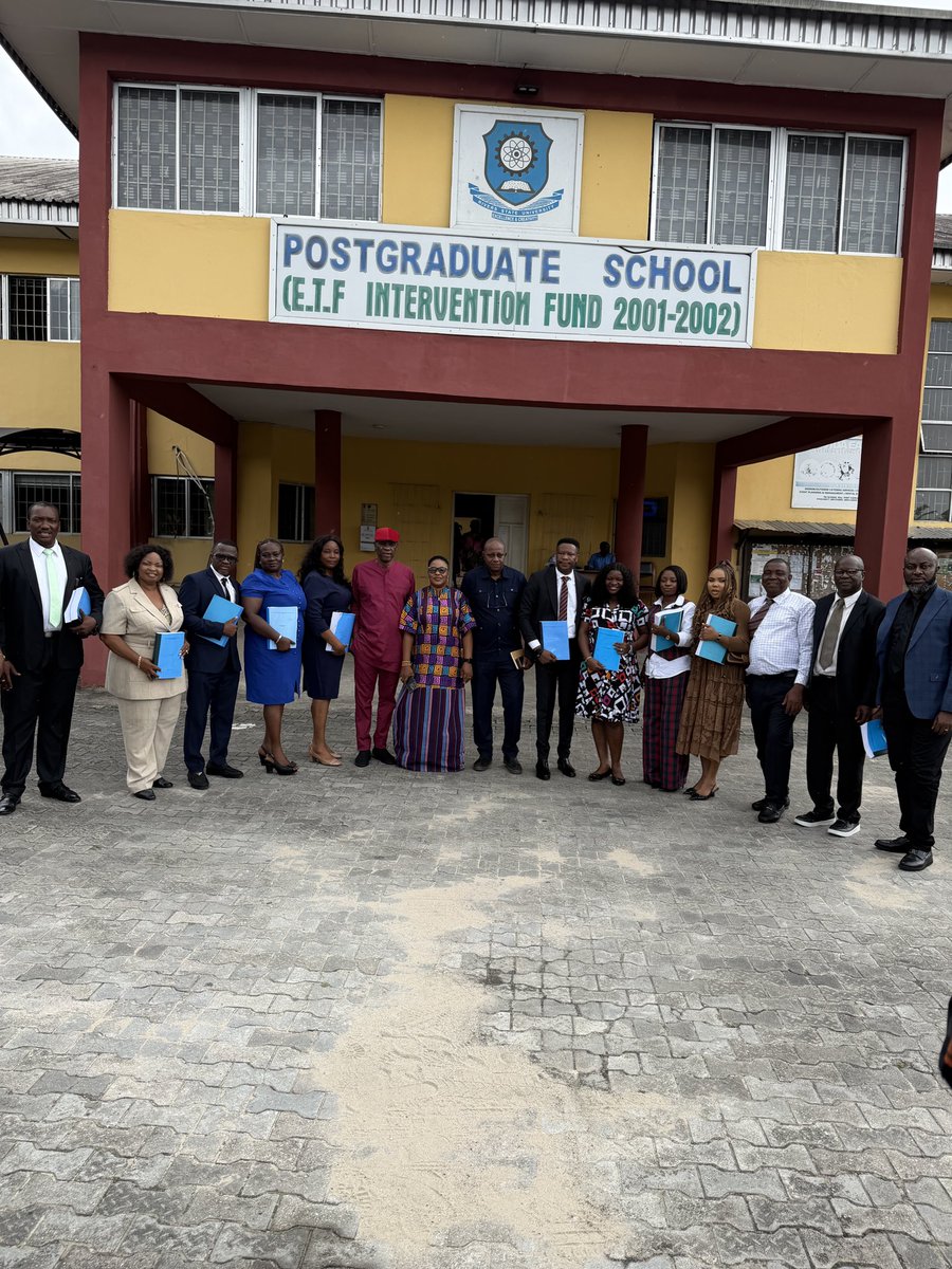 iamcrystabelbmg's tweet photo. They said women can’t have it all. I finished my PhD before 26, with my husband in the front row.

PhD before 26, a husband who adores me; I don’t chase timelines, I set them. I owe it all to God 🙏🏽🙏🏽
Reintroducing Dr. Mrs . Crystabel K.A.(Nee George )
#PhD #Trending #viral https://t.co/I7jngejh3f
