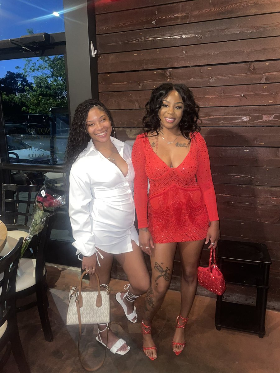 Asian__kay's tweet photo. Die for em. I’m so glad you had a good birthday baby! 🫶Us never them https://t.co/2NJjXWdlVm
