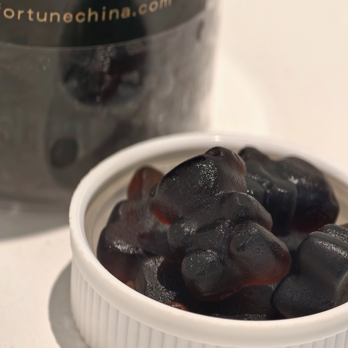 SNC888888's tweet image. Taste meets wellness! Today's consumers are craving effective, enjoyable, and convenient health solutions. Functional gummies are leading this trend, and SNC Good Fortune is your ideal partner to create best-selling products that stand out.
#FunctionalGummies #OEM #ODM