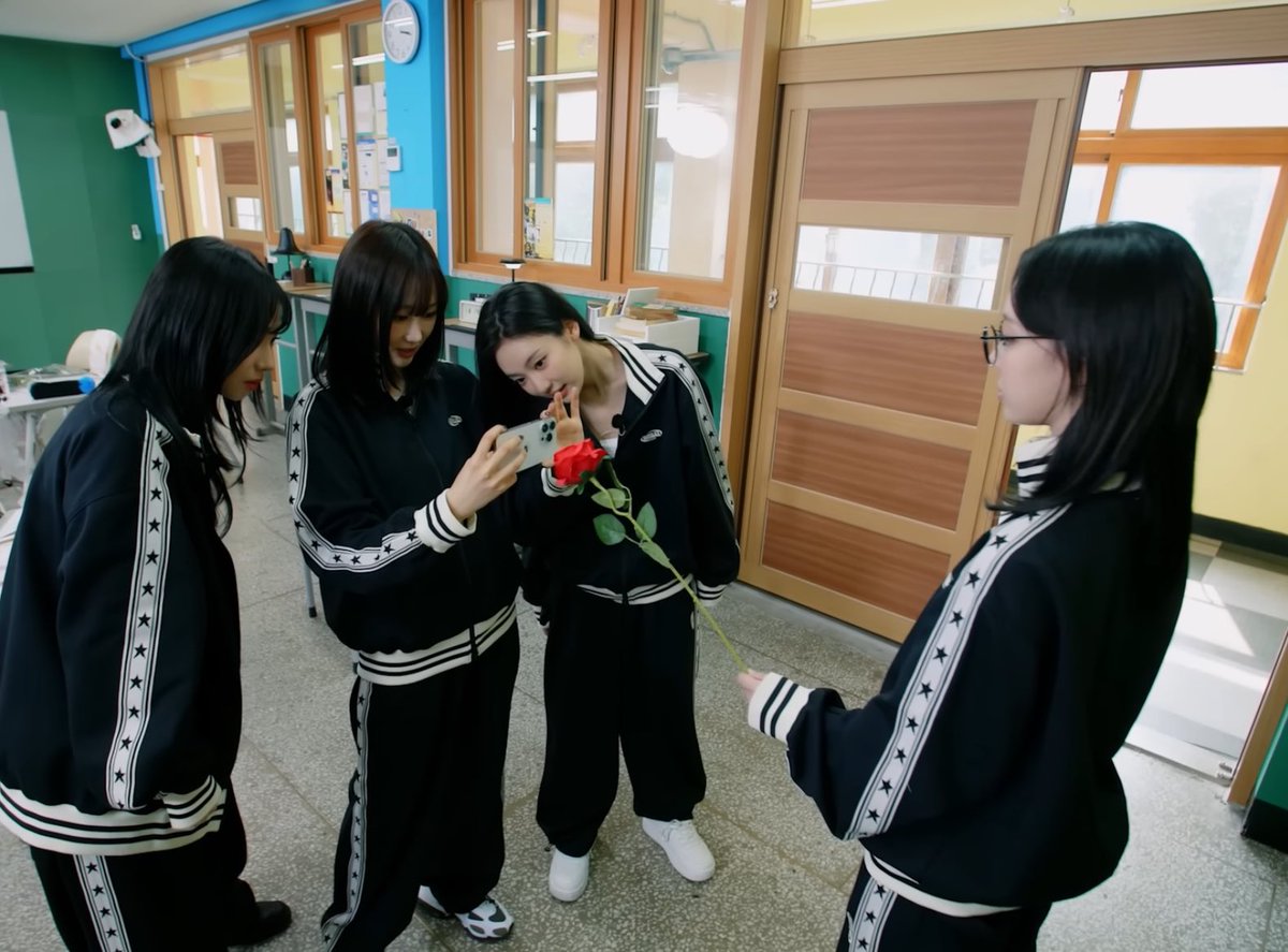 ช้านเพิ่งเห็นรูปนี้ เอ้นดุอะ 🫳🏻