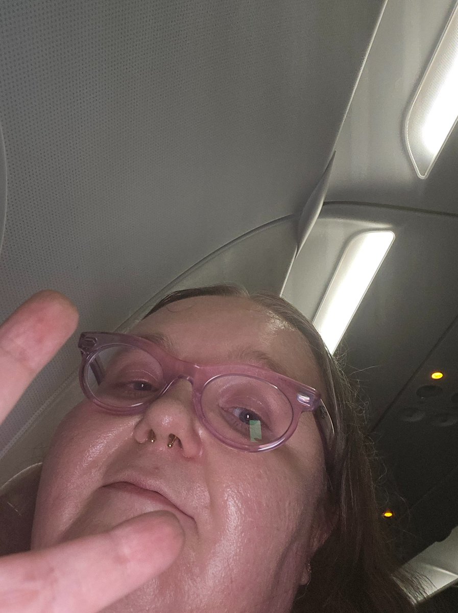 Boarded! Excuse the shitty skin but the psoriasis has calmed down and now my acne and PORESSSSSSS are back but idc.
