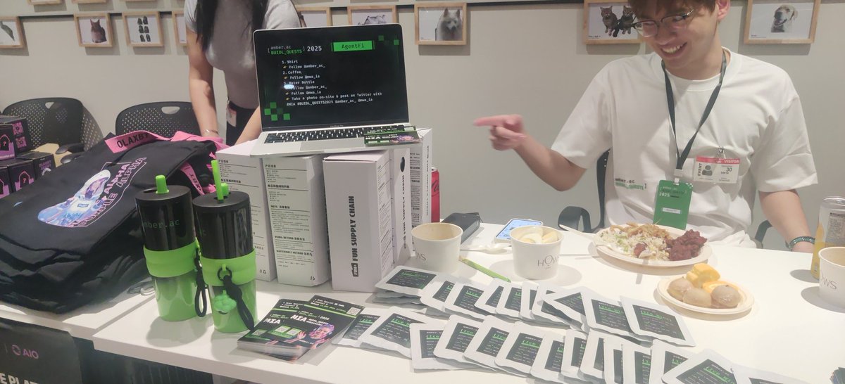 lossanien's tweet photo. @mwa_ia @amber_ac_ #MIA #BUILD_QWUST https://t.co/ksutnR2RWZ