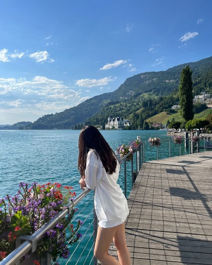 MirDirectioner2's tweet image. Every day is a chance to begin again. Don't focus on the failure of yesterday. Start today with positive thought and experience. 😇😇