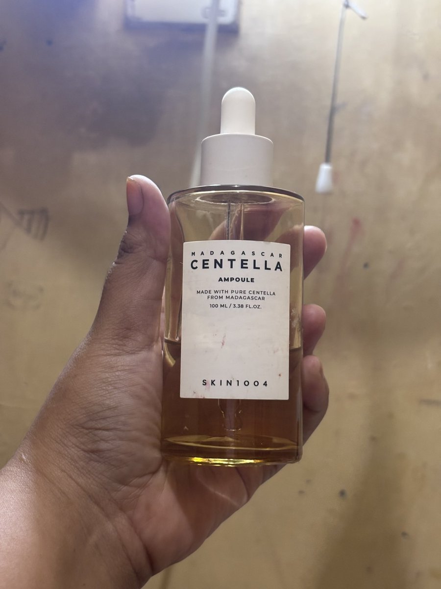 nixiepinkypixie's tweet photo. preloved skin1004 toning toner 60k &amp; ampoule 40k bundling 90k 
dom jatim
gratong co via 🍊
bisa req shopvid
#preloved #skincareroutine #skincaretips #wts #wtb #zonauang #zonajajan️️ #prelovedskincare https://t.co/nR0ftp5mVo