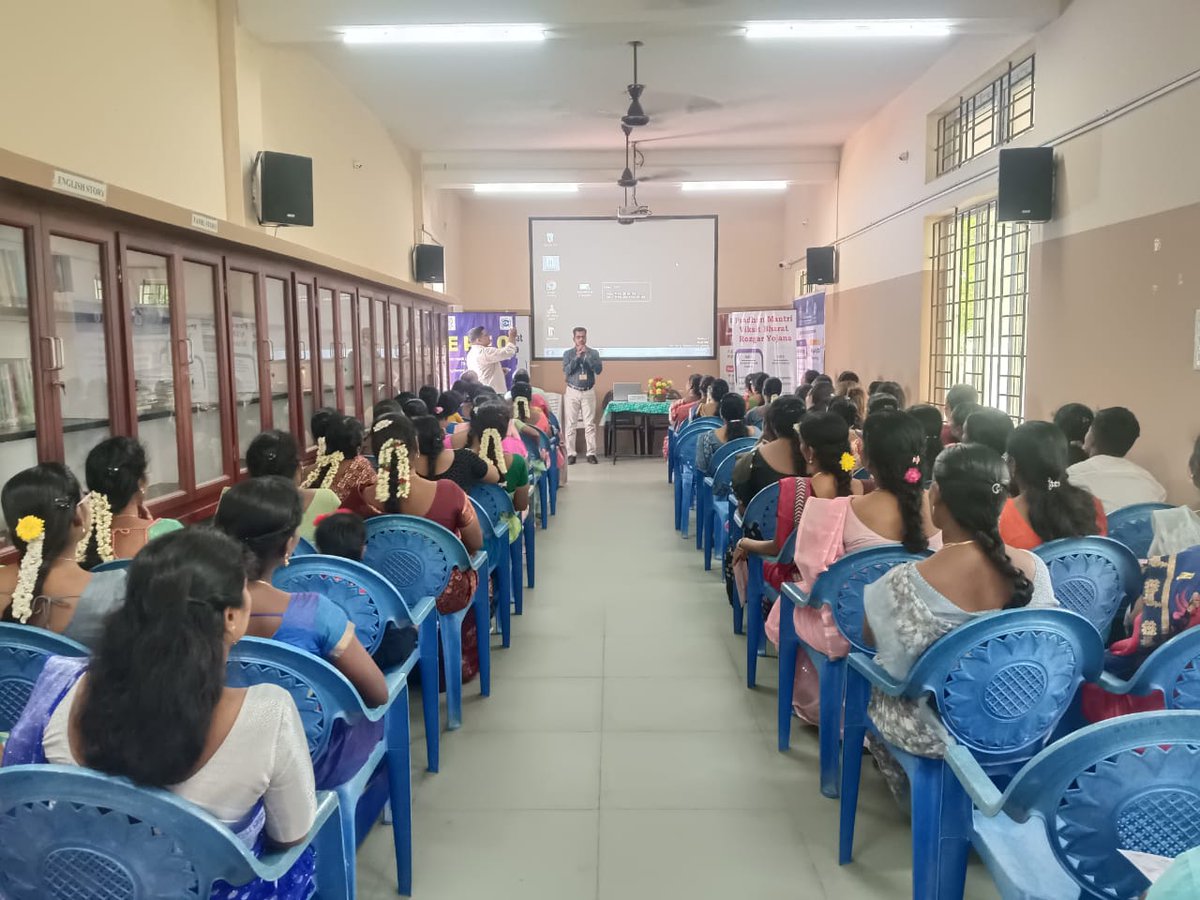 LabourMinistry's tweet image. Glimpses from the #PradhanMantriViksitBharatRozgarYojana outreach drive of the Ministry of Labour and Employment in Puducherry. Stakeholders from all sectors are actively engaging and participating for a more empowered workforce in India. 💼✨ 
#MoLE #SocialSecurity