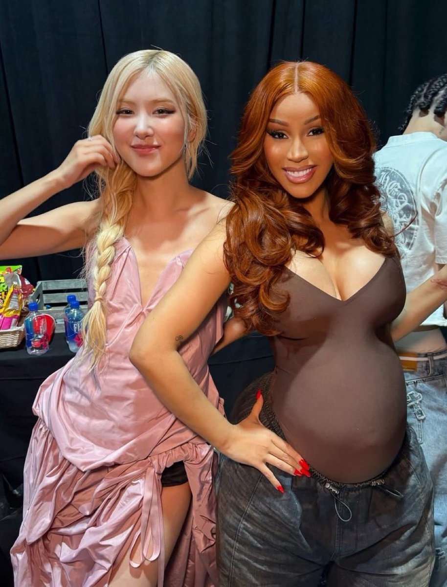 roseannepics's tweet photo. ROSÉ AND CARDI B https://t.co/eqap2RSvZx