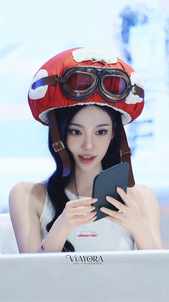 250928 PPMQ fansign day2

#닝닝 #NINGNING  #宁艺卓 #에스파 #aespa #宁宁 #寧藝卓 #寧寧 #AESPA