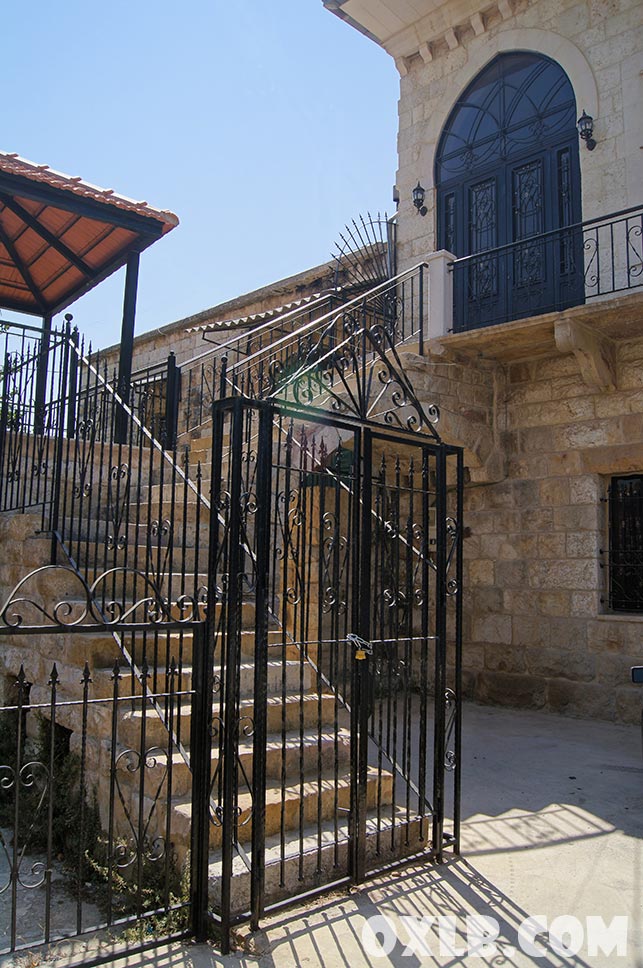 onefineart's tweet image. I try to create art in each shot. Even in everyday settings, you can make a beautiful photo. Lebanon Prevails onefineart.com

#createart #shot #makephotos #beautifulphotos #lebanonprevails #lebanon #douma