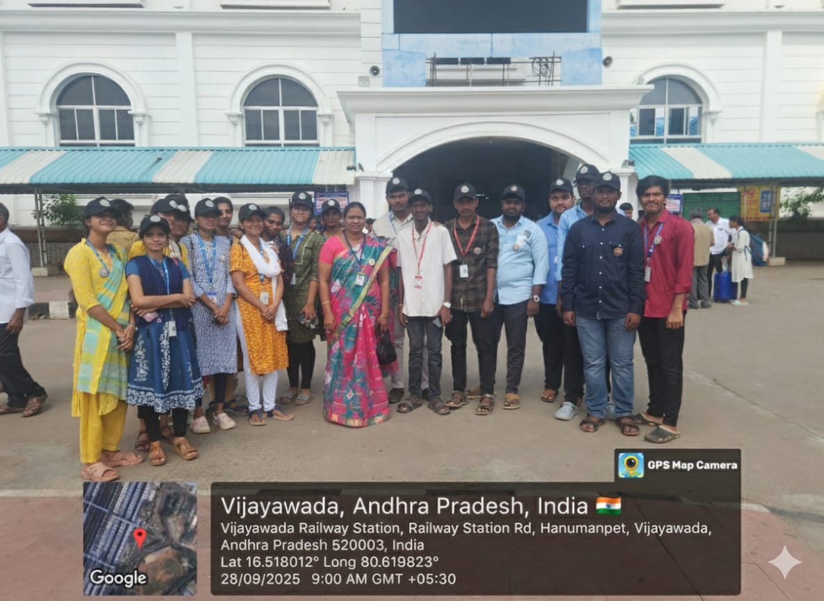 VasavyaM's tweet image. ⏳✨ Time Bank – Day 3 in Action ✨⏳

On the 3rd day of the Time Bank pilot initiative, @VasavyaM , in collaboration with the NTR District Administration, engaged volunteers from NRI Institute of Technology in community service.

#TimeBank #Service2Community #Youth4Elders #VMM
