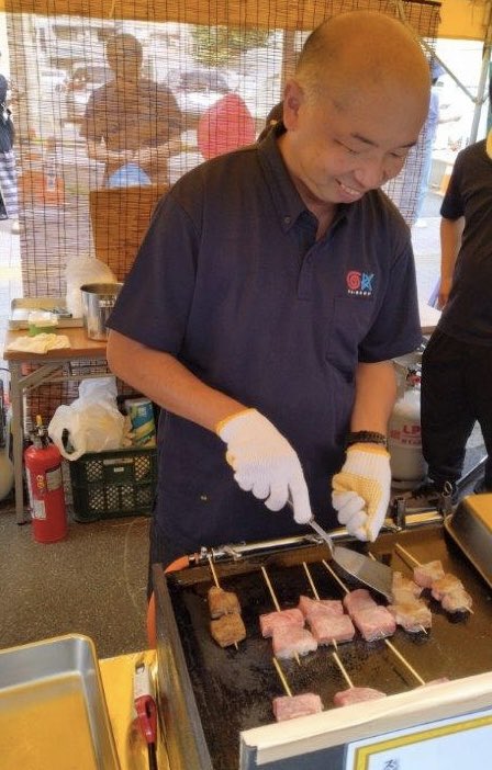 OK_DAIWA's tweet photo. 9/27.28の　#第58回ふなばし市民まつり　に向けて駅前通りクリーン作戦を決行！

#坊っちゃん船橋本店　と
#VANSAN船橋店　を代表して参加！
#松戸船橋市長 と駅周辺をキレイに✨

9/27は　#アスワンQP #アスワンF #アスワン幕張合同　で
宮崎牛サーロイン串を販売🍖
大盛況ですぐ完売😋来年もぜひ♪ https://t.co/60XVRovu5C