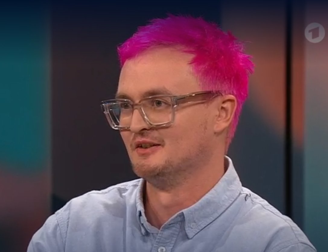 #hartaberfair 
Der Typ ist Lehrer, Lehrer..! Mehr sag ich nicht dazu.