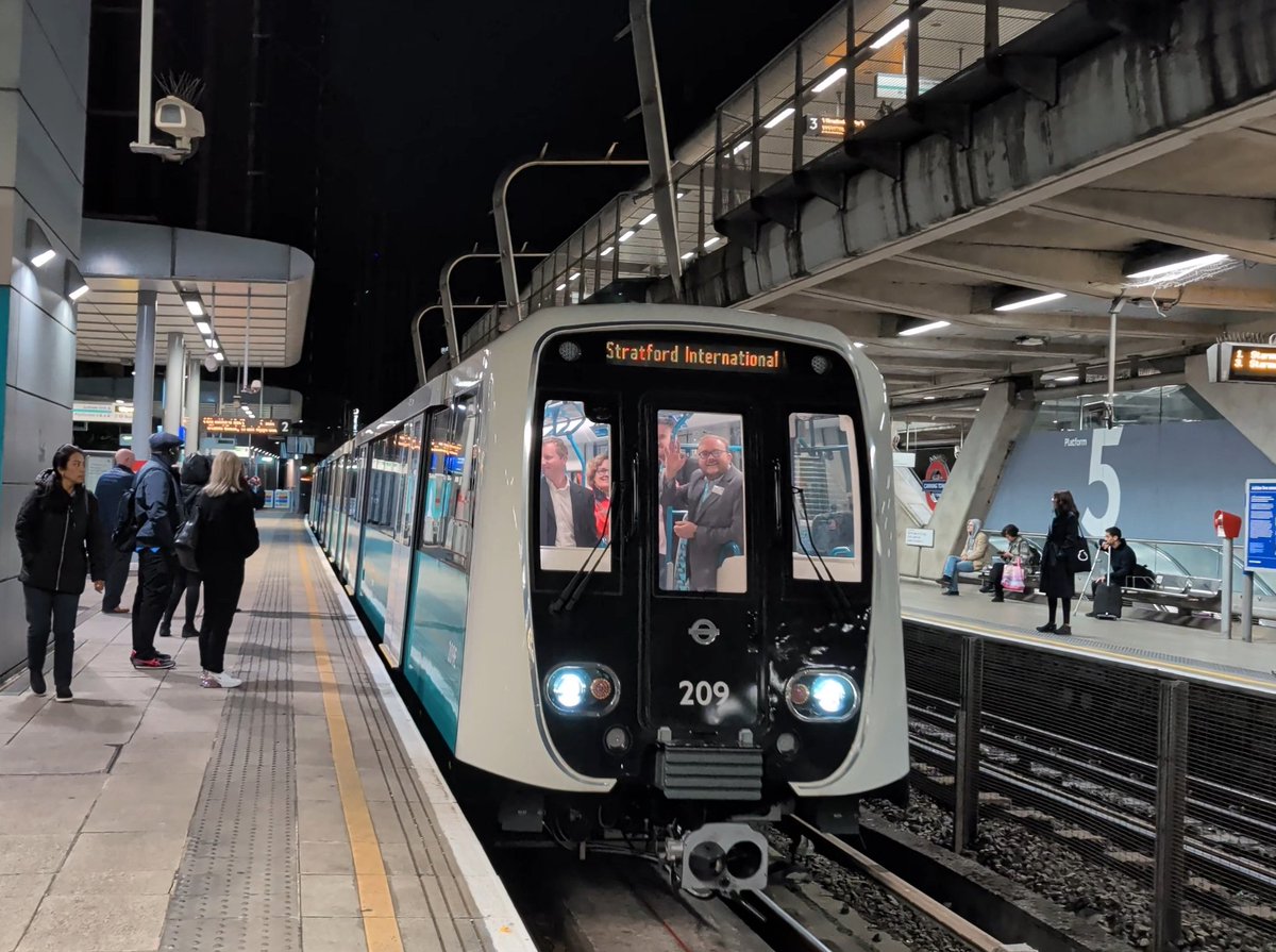 Techandtrains101 tweet media