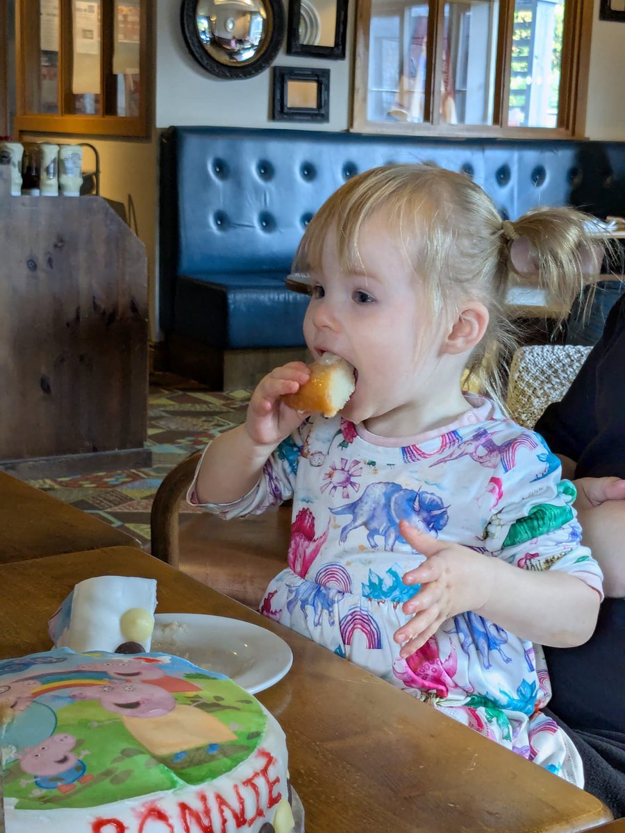 _daniellerosina's tweet photo. Can’t believe I’ve got a TWO year old 🥳🥹 https://t.co/wll8nsoNQB