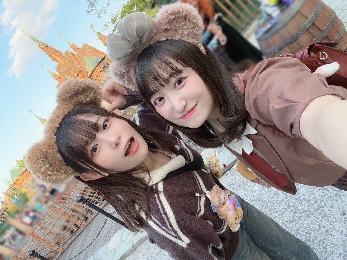 kohinatamika's tweet photo. 先日のんのんとディズニーへ行ってきました🐻🌊✨

お散歩してご飯食べてのゆったりディズニーでめちゃめちゃ幸せでした☺️💕
波長が合うのんのんとのお出かけは楽しくてとってもラブです…🫶

のんのんを1番可愛く撮れるのは俺だ…📷😏 https://t.co/Y4pNYi2F2f
