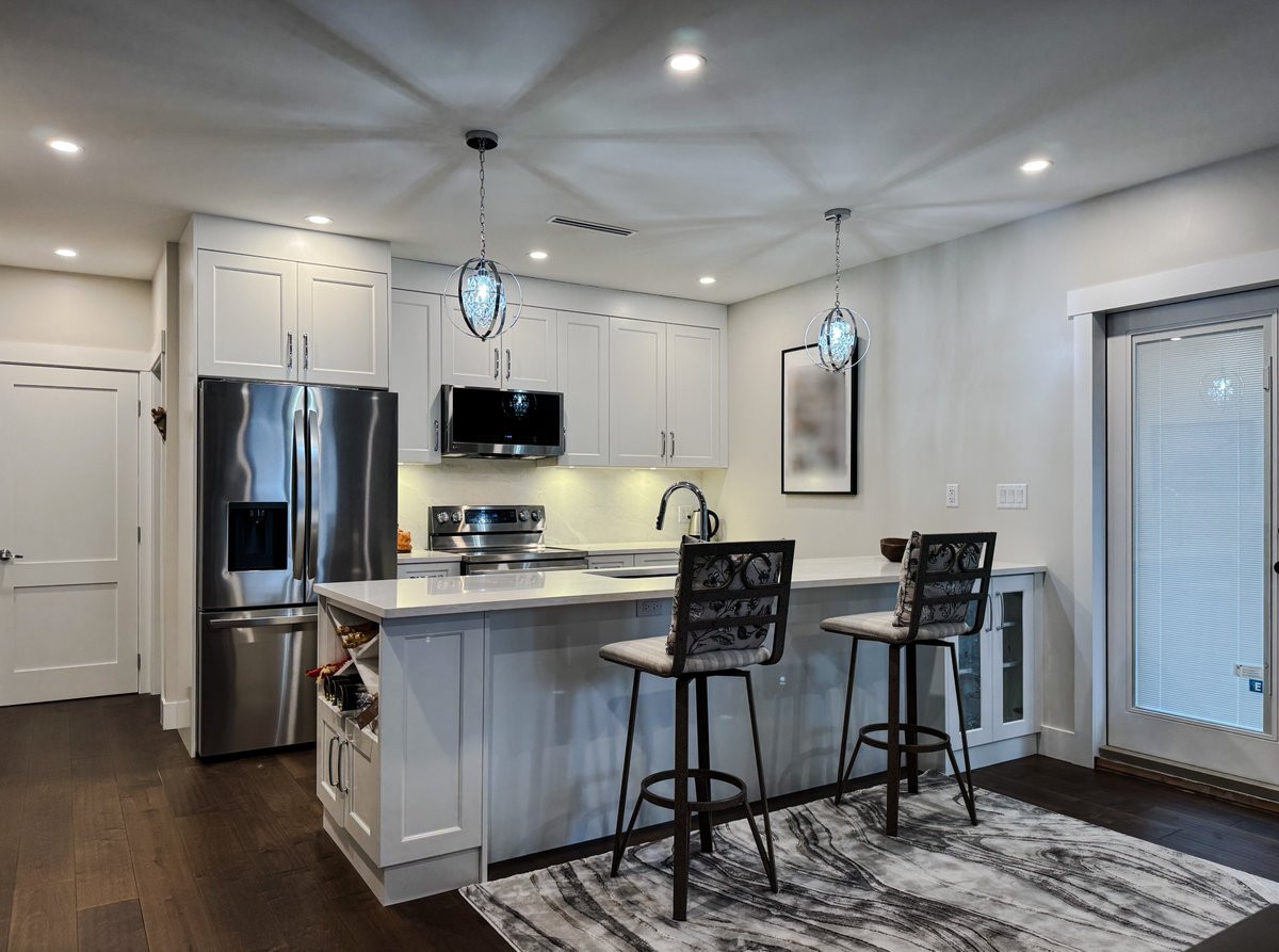 1KitchenExpress's tweet image. Still dreaming of a new kitchen before Christmas? Our in-stock cabinets make it possible.

Fast. Reliable. Affordable.

👉 Read the blog: kitchenexpress.ca/in-stock-kitch… 

#KitchenExpress #InStockCabinets #Surrey #Langley