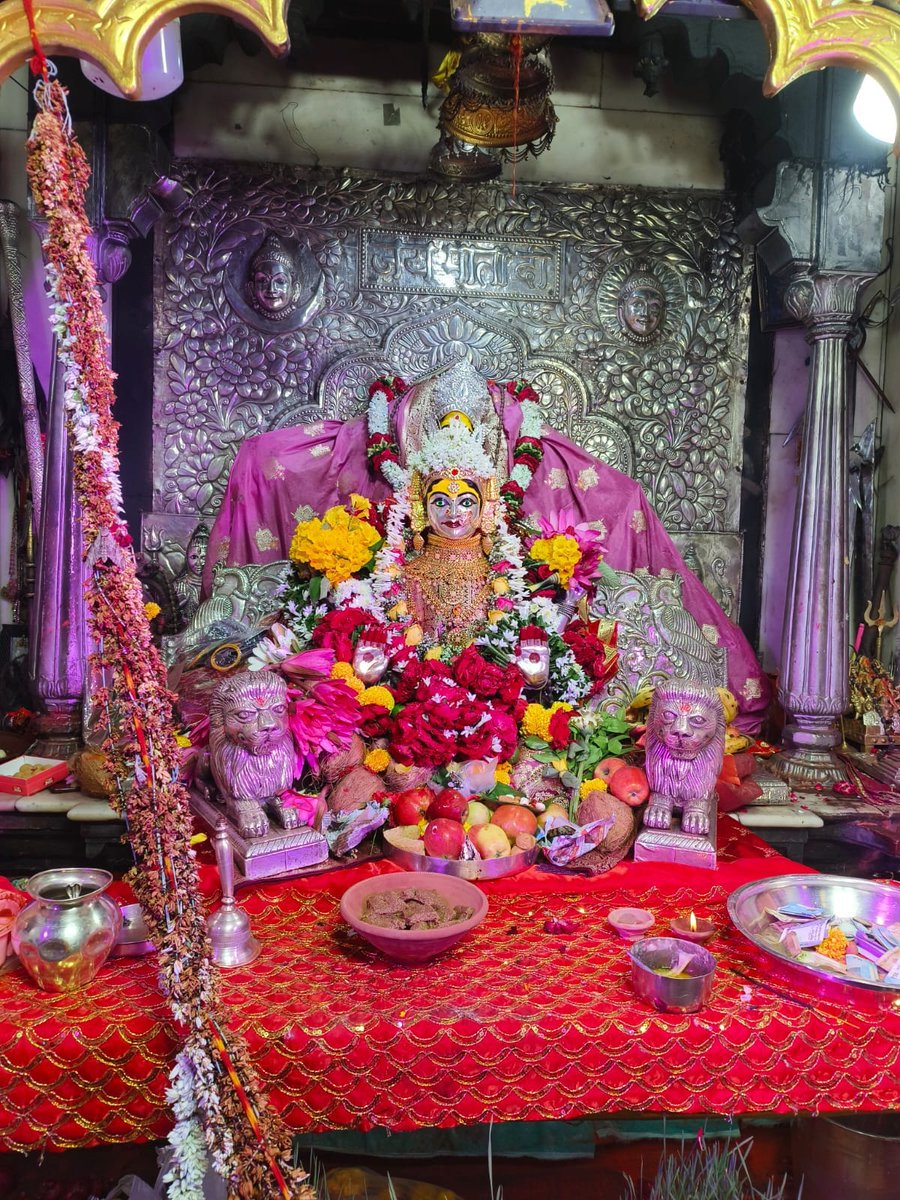 Anvitha2004's tweet photo. जय माता सिद्धिदात्री🕉🌹 https://t.co/ZHmsSNbAfI