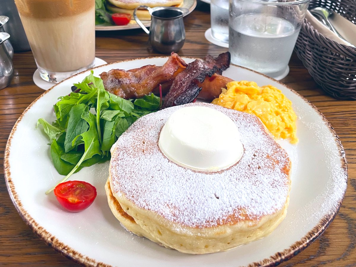 とても早く目が覚めたから朝ごはんを食べに出かけたの、
とても幸せな気持ちになったからまたやりたいな🍽