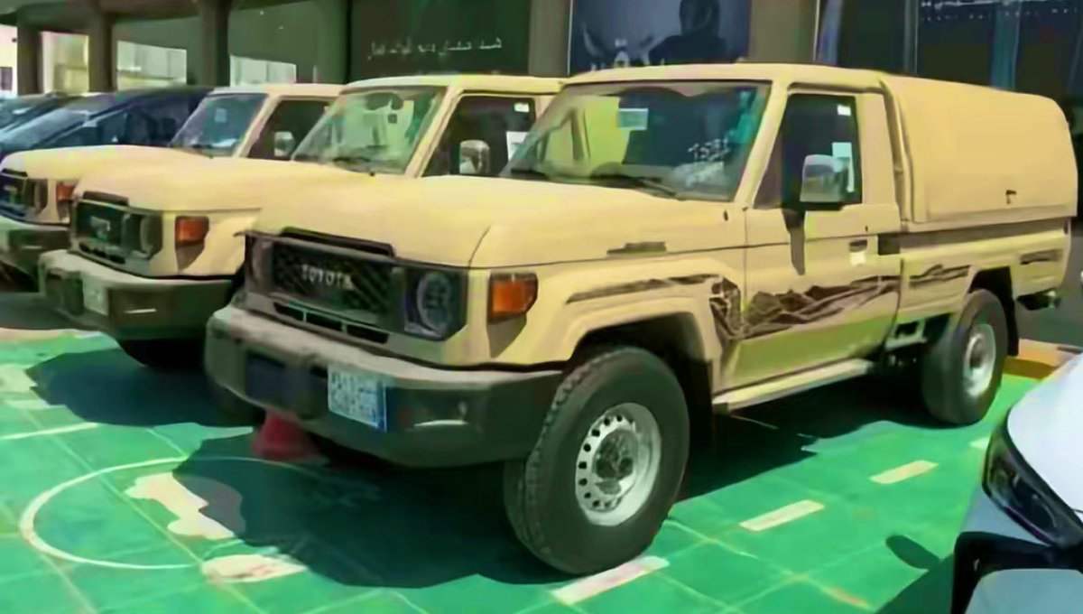 شركات التأجير عندهم الان سيارات مجهزة للبر  و بعزبه