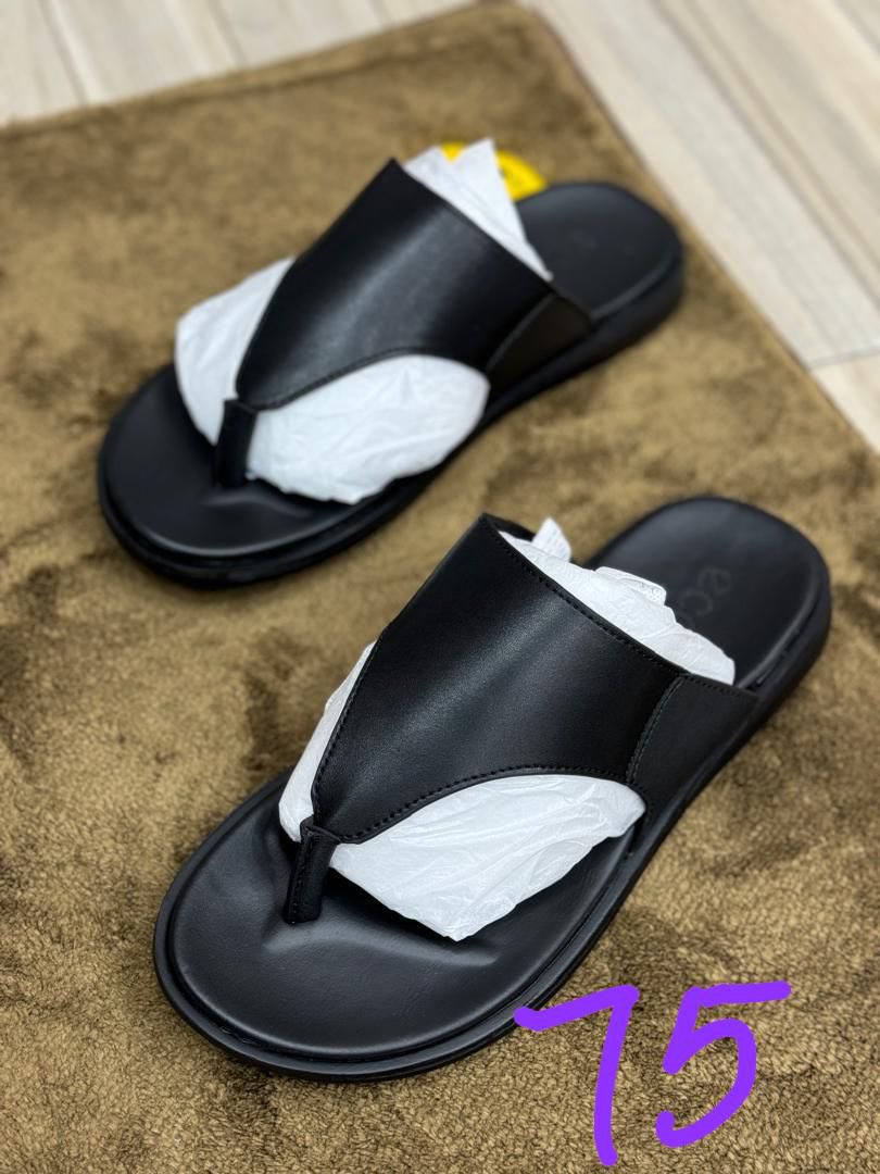 Only 90k and you can walk away with a good pair of shoes from <a href="/LydiaDeliveries/">LYDIA’S SHOE OASIS</a> 🤗