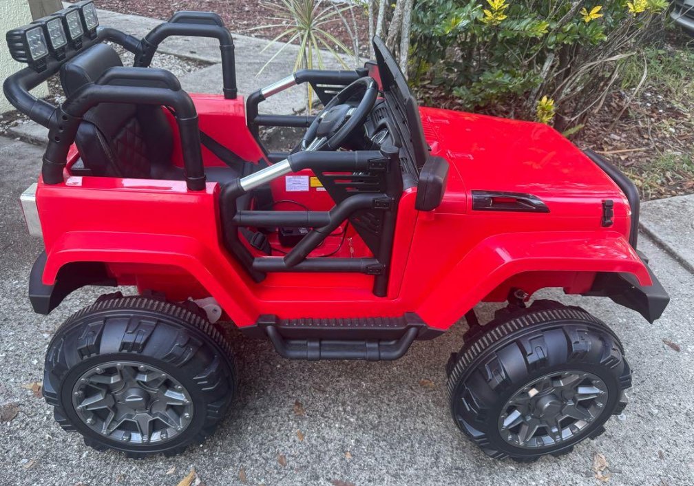 RedWolf_19's tweet image. Souped up ride on
🚨

#twosday #twisted #Tuesday #Jeep