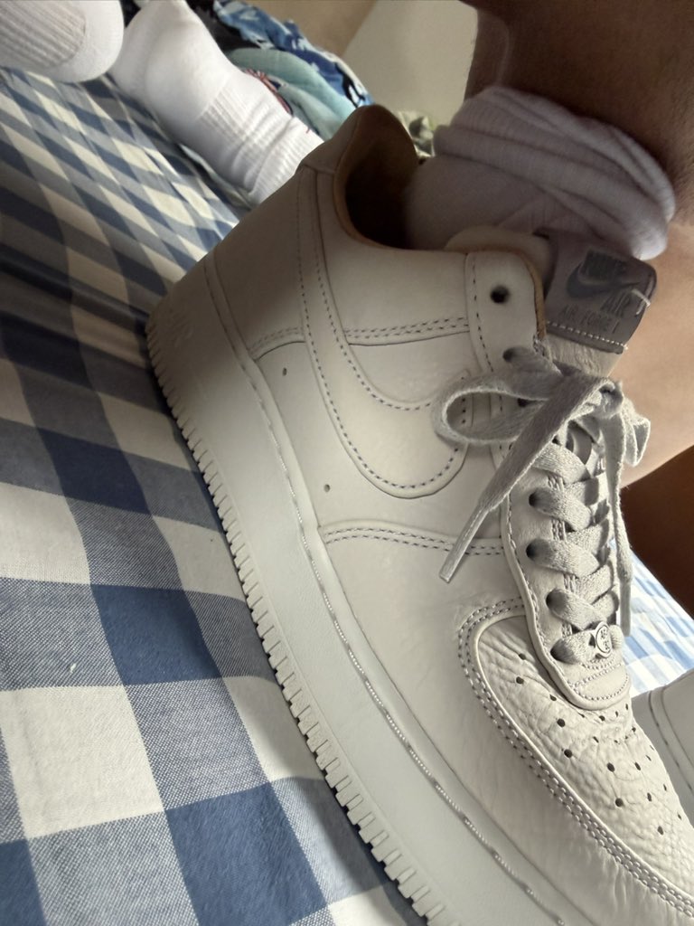 new AF1