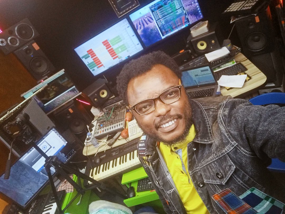 iam_lisma's tweet photo. Lisma Music Studios Egbeda Lagos #08023149170 https://t.co/kH7rKugu8e
