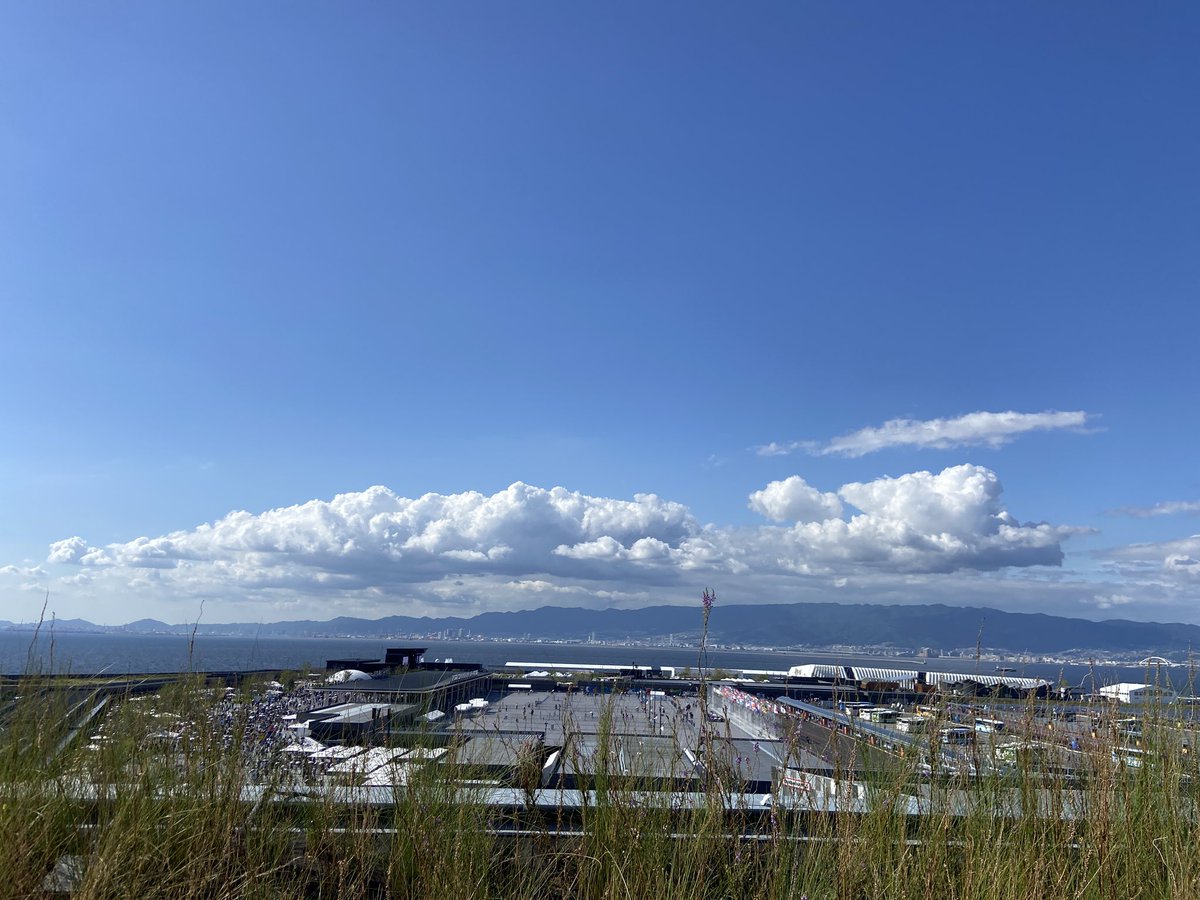 satoshiRyo_'s tweet photo. 未来の都市と大屋根リング https://t.co/VD4MtXrDYb