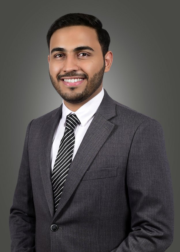 mkhan_ashar's tweet photo. The ERAS application for the 2026 Match is in. Grateful to my mentors, friends &amp; family. Looking forward to connecting with fellow applicants on this journey! 
#Match2026 #ERAS #ResidencyMatch2026 #MedTwitter
#Medicine #Medx 
@ProjectImg  @MatchAResident  @Inside_TheMatch https://t.co/VSshzRJTZ9